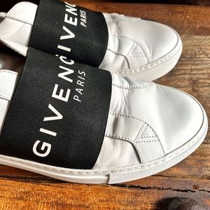 Givenchy Paris White Leather Slip on w Black Elastic Sneaker (Like New)